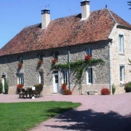 GITE Les Aubues Lormes Extérieur photo