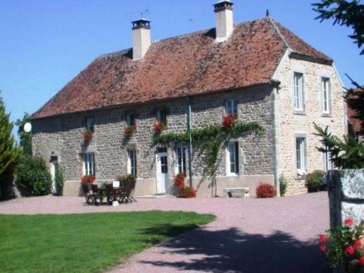 GITE Les Aubues Lormes Extérieur photo